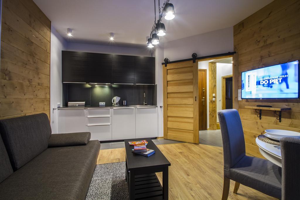 דירות זקופאנה Apartament Himalajski מראה חיצוני תמונה